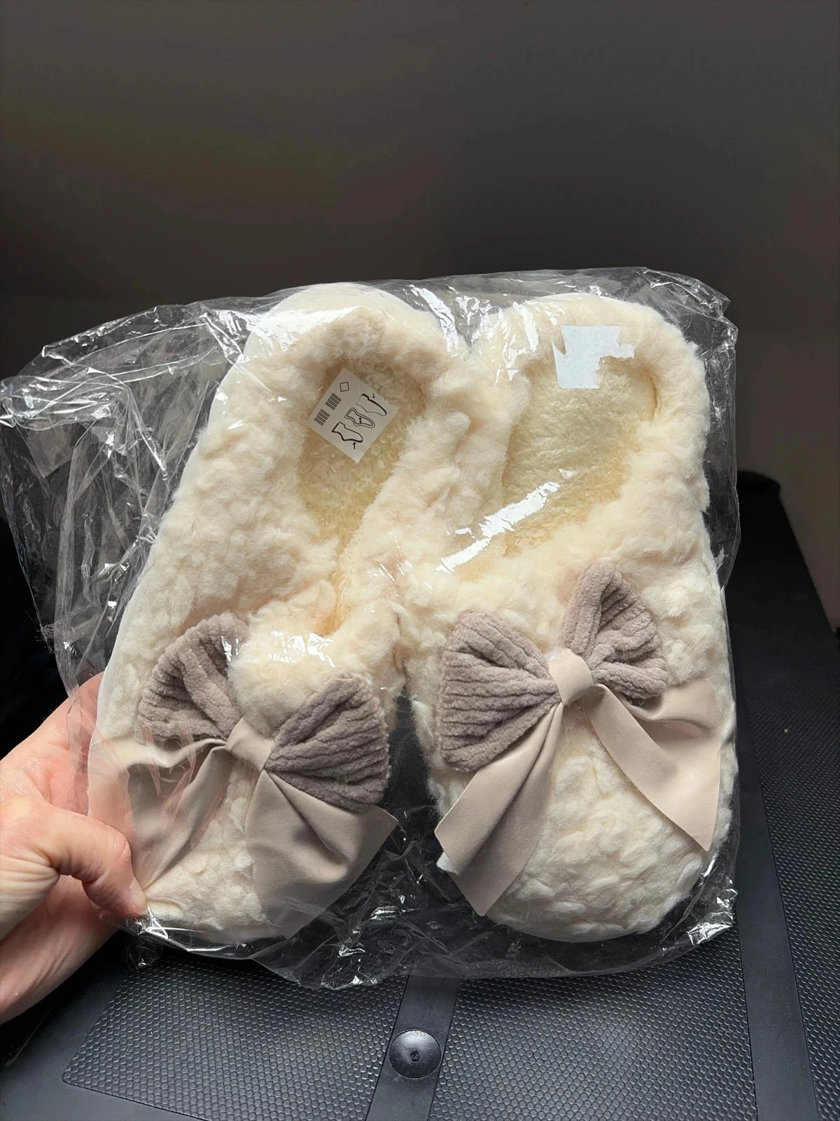 Chausson neuf taille 36/37